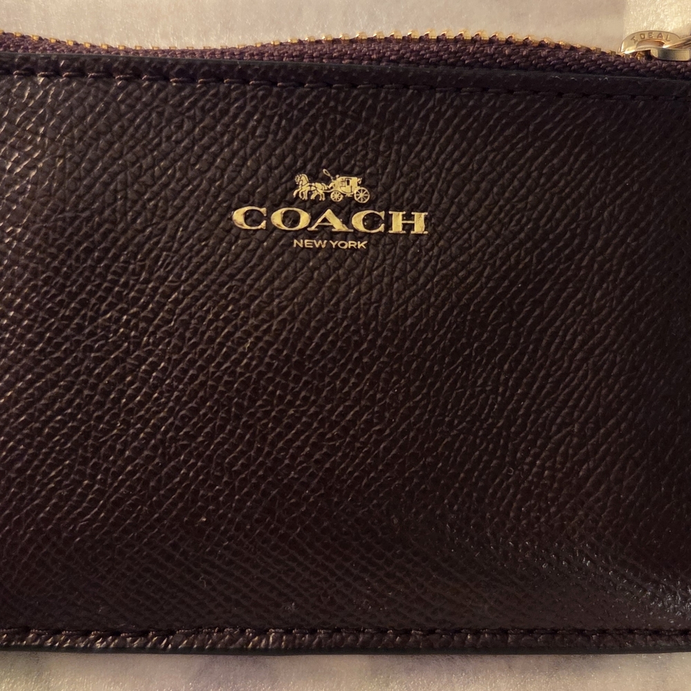 Coach Black Leather Zip Card Case with Gold Logo